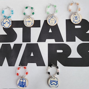 Star Wars wine charms. Luke, Leia, Han, Chewbacca, Darth Vader,  Star Wars lovers. Geek chic. Star Wars drink charms.