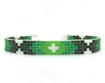 Pulsera de cuentas de semillas Miyuki Delica - Diseño geométrico tejido en telar