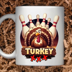 Cartoon Turkey Bowling Pins Png, Gobbler con bolos Diseño de sublimación, Divertido diseño de sublimación de huelga de pavo, Descarga digital imagen 4