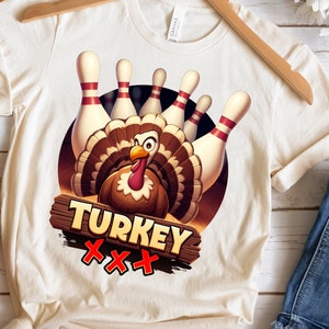 Cartoon Turkey Bowling Pins Png, Gobbler con bolos Diseño de sublimación, Divertido diseño de sublimación de huelga de pavo, Descarga digital imagen 2