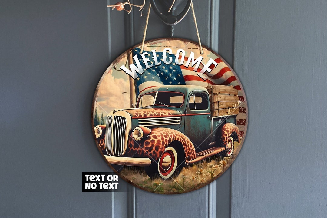 Vintage Patriotic Pickup Truck Wreath Center, Classic Leopard Pickup