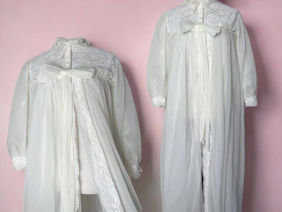 Vtg Chiffon Peignoir Lingerie Robe, 1950s White N… - image 4