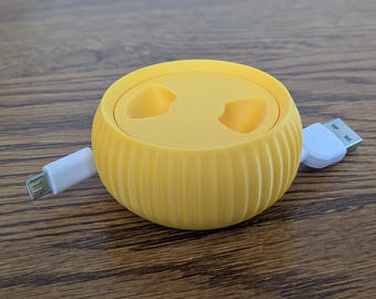 3D Printed Cable Organizer – Tangle-Free Cord Management Reel