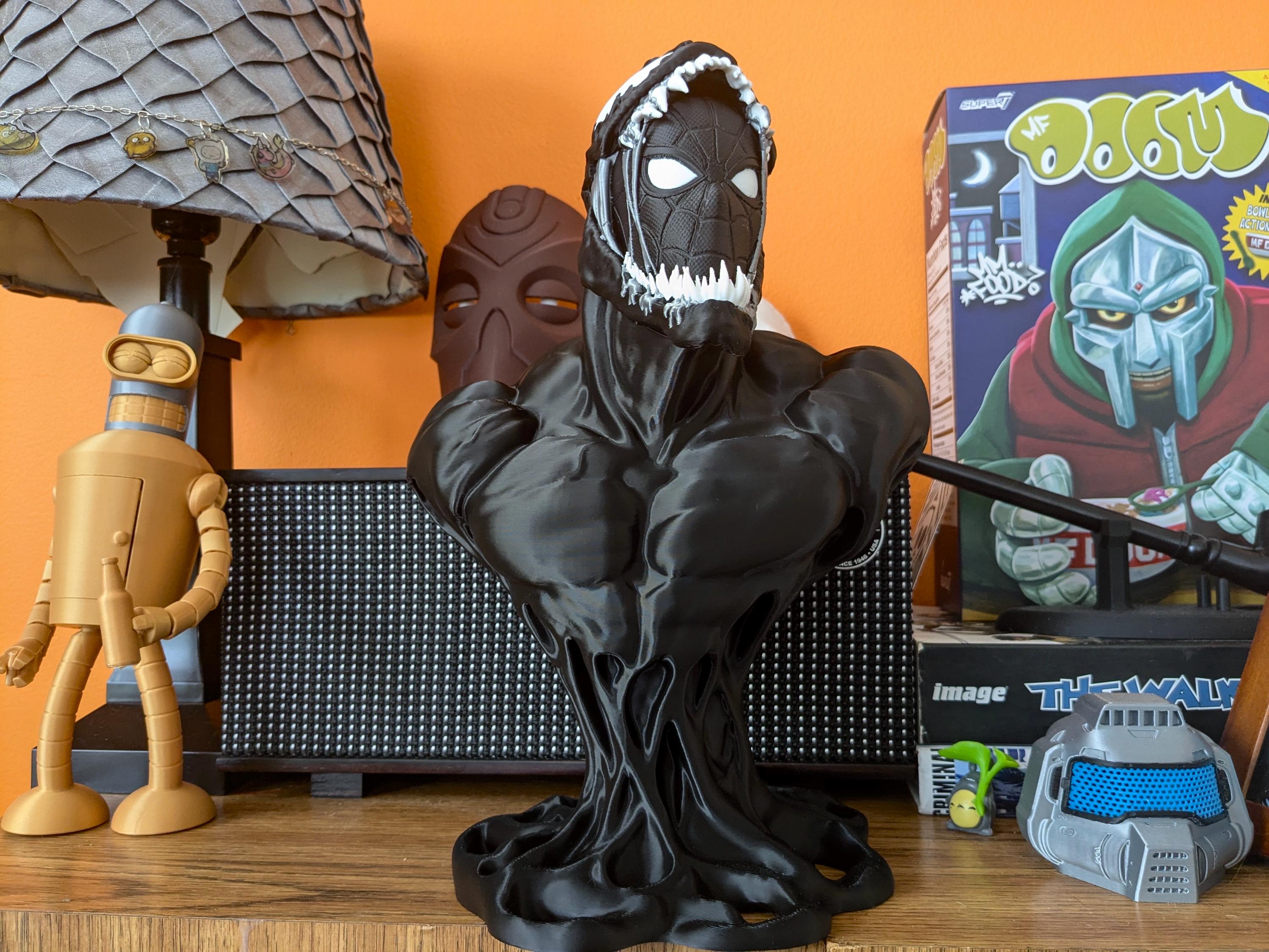 ヴェノム 胸像 フィギュア バスト スタチュー スパイダーマン ベノム マーベル スパイダーマン／ヴェノム バスト — 3Dプリントスタチュー｜シンビ