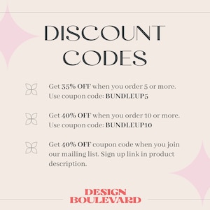 Pode incluir: Um gr&aacute;fico rosa e branco com o texto "DISCOUNT CODES" em preto. O gr&aacute;fico lista c&oacute;digos de desconto para pedidos de 5 ou mais itens e 10 ou mais itens. O gr&aacute;fico tamb&eacute;m menciona um c&oacute;digo de desconto de 40% para ingressar na lista de e-mail. O gr&aacute;fico inclui o texto "DESIGN BOULEVARD" em vermelho.