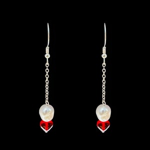 Small Glass Heart Pearl Earrings