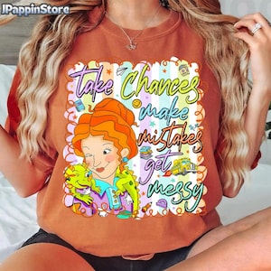 Magic School Bus Ms. Frizzle Shirt – Take Chances Make Mistakes Get Messy Teacher T-Shirt, Retro 90s Cartoon Tee