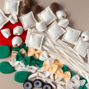 Italian Pasta Felt Pretend Play Food Set | Pasta Tomato Sauce Restaurant Kitchen Toddler Gift | Fine Motor Skill Montessori Educational Toys