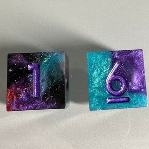 Color Spray Dice (2d6 Pair)