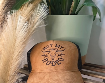 Brown Western Trucker Cap – “Not My First Rodeo” Cowboy Hat