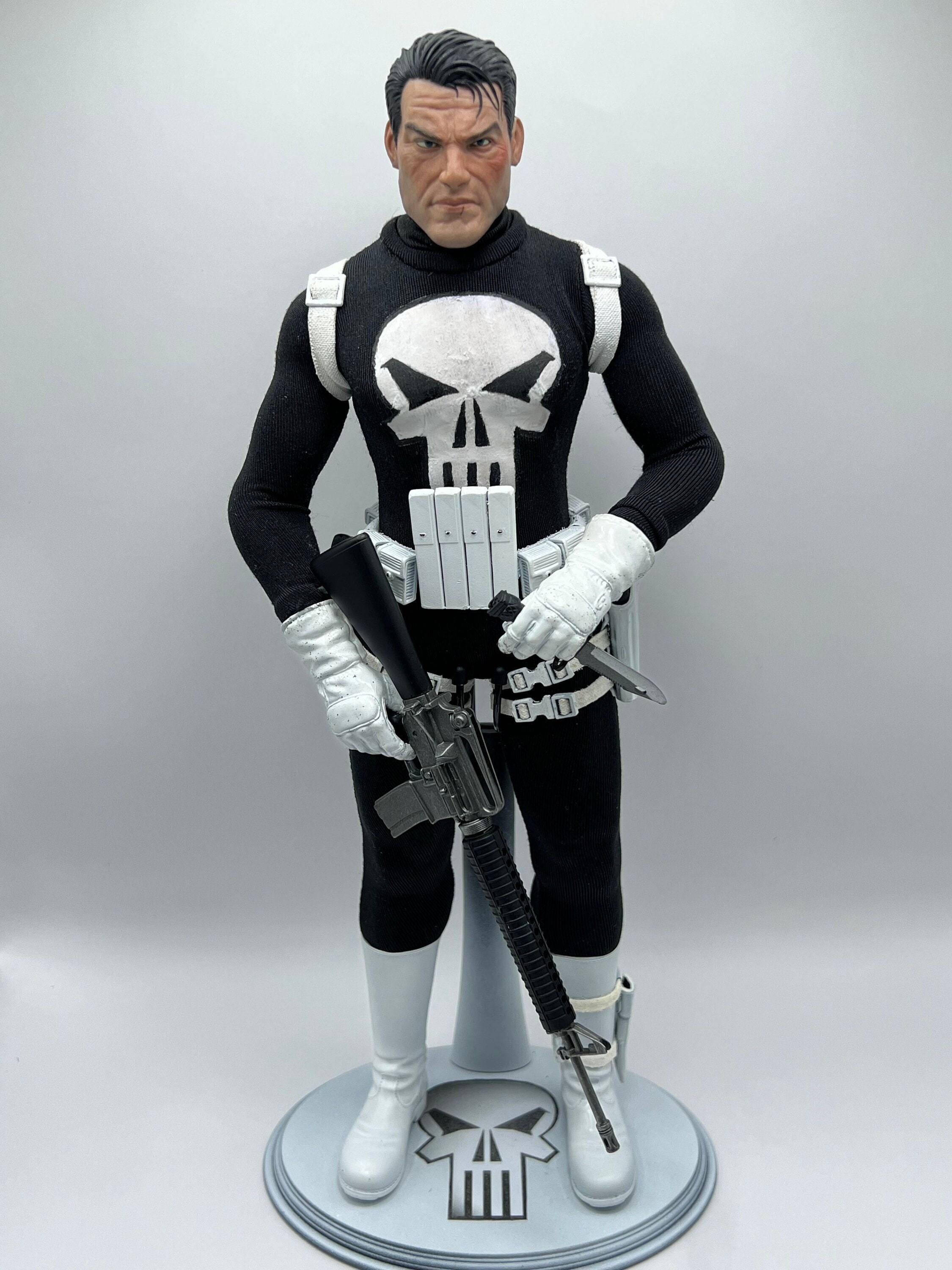 Punisher best sale netflix figure