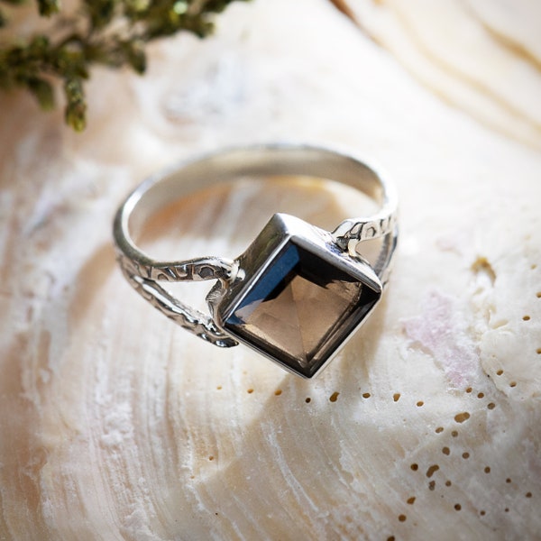 Silberring mit Rauchquarz | Quarz Stein Handarbeit Ring | Statement Ring | Ringe für Frauen | Ehering