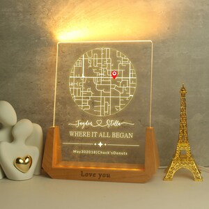 Impression personnalisée de l'emplacement de la carte, Carte du lieu où nous nous sommes rencontrés, Veilleuse en acrylique, Là où tout a commencé, Premier rendez-vous, Premier baiser, Cadeau de fiançailles, Cadeau d'anniversaire