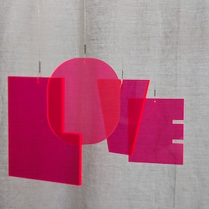 Fluoreszierende Acrylbuchstaben – Einzelne Buchstaben oder Set für individuelle Wortmobiles