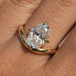2.52 CT Vintage Style Oval Moissanite Ring, Oval Cut Solitaire Diamond Ring, Gorgeous Oval Diamond Ring, Anniversary Ring, Yellow Gold Ring