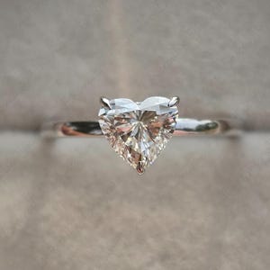 1.5 CT Heart Cut Solitaire Moissanite Engagement Ring 14k White Solid Gold Dainty Engagement Ring Heart Wedding Ring Anniversary Gift