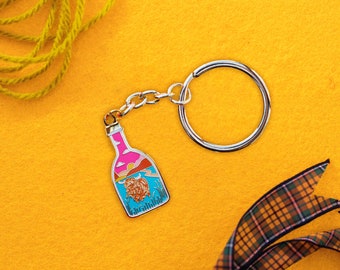 Highland Cow Hard Enamel Glitter Keyring - Simplistic Cute Geographical Gift Mountains Hiking Scotland Souvenir Scottish Collection