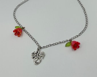 Collar con dije de Flor Ardiente de Dragón/Casa del Dragón/Juego de Tronos/Joyería artesanal/Joyería de dragón/Collar de fantasía/Corazón de dragón
