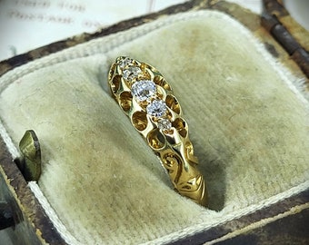 18ct Diamond Boat Ring from 1901!