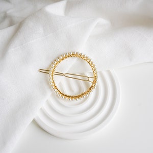 Beaded twisted circle barrette, modern minimalist barrette, ring, circle, bronze gold, elegant, sophisticated image 4