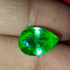 12 ct 100% natural peridot pear shape loose gemstone for jewelery making