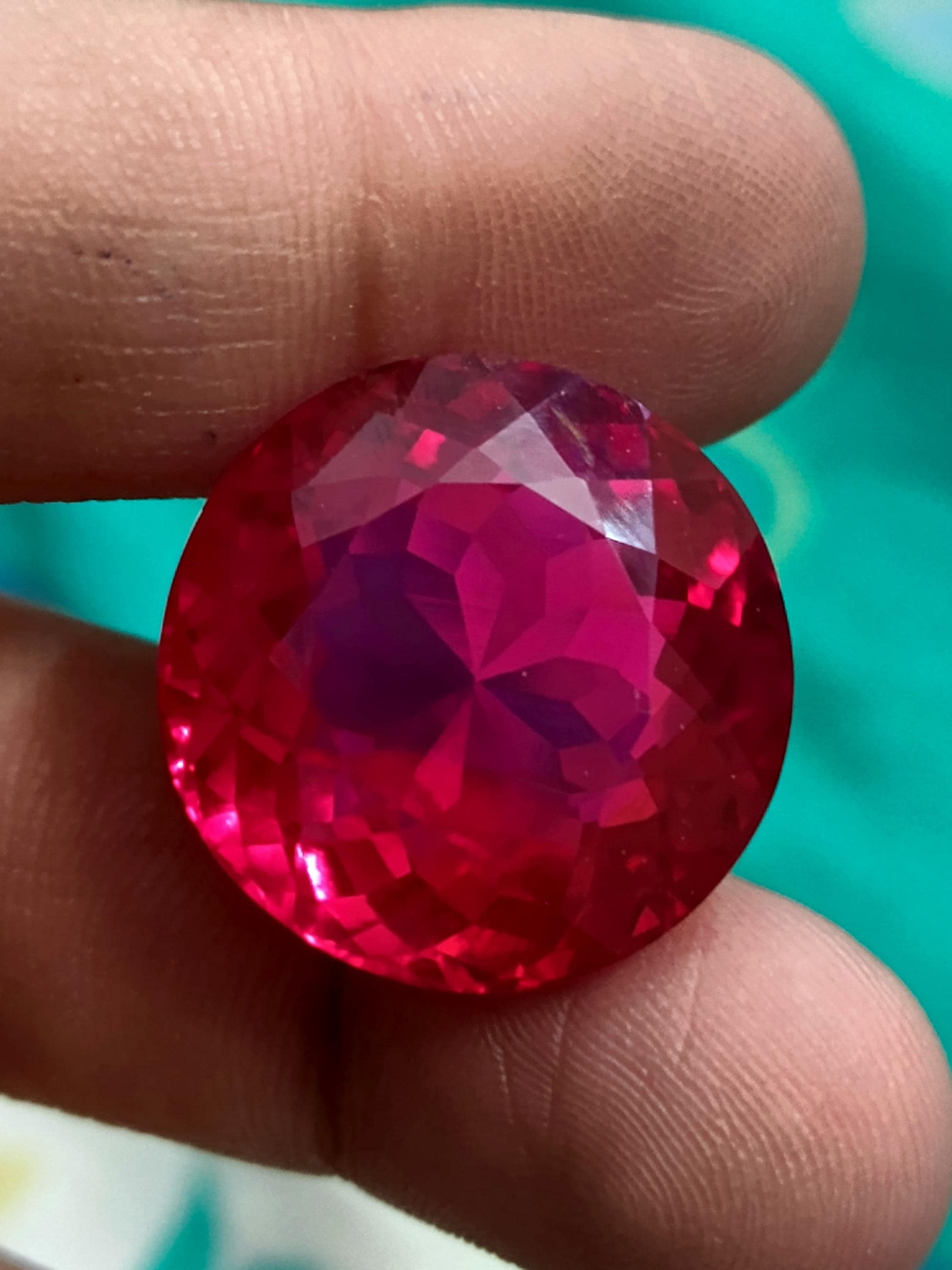 Ciondolo In Argento 925 Con Painite Naturale Certificata EGL 69,20 Ct &ndash; Pietra Grezza Rossa