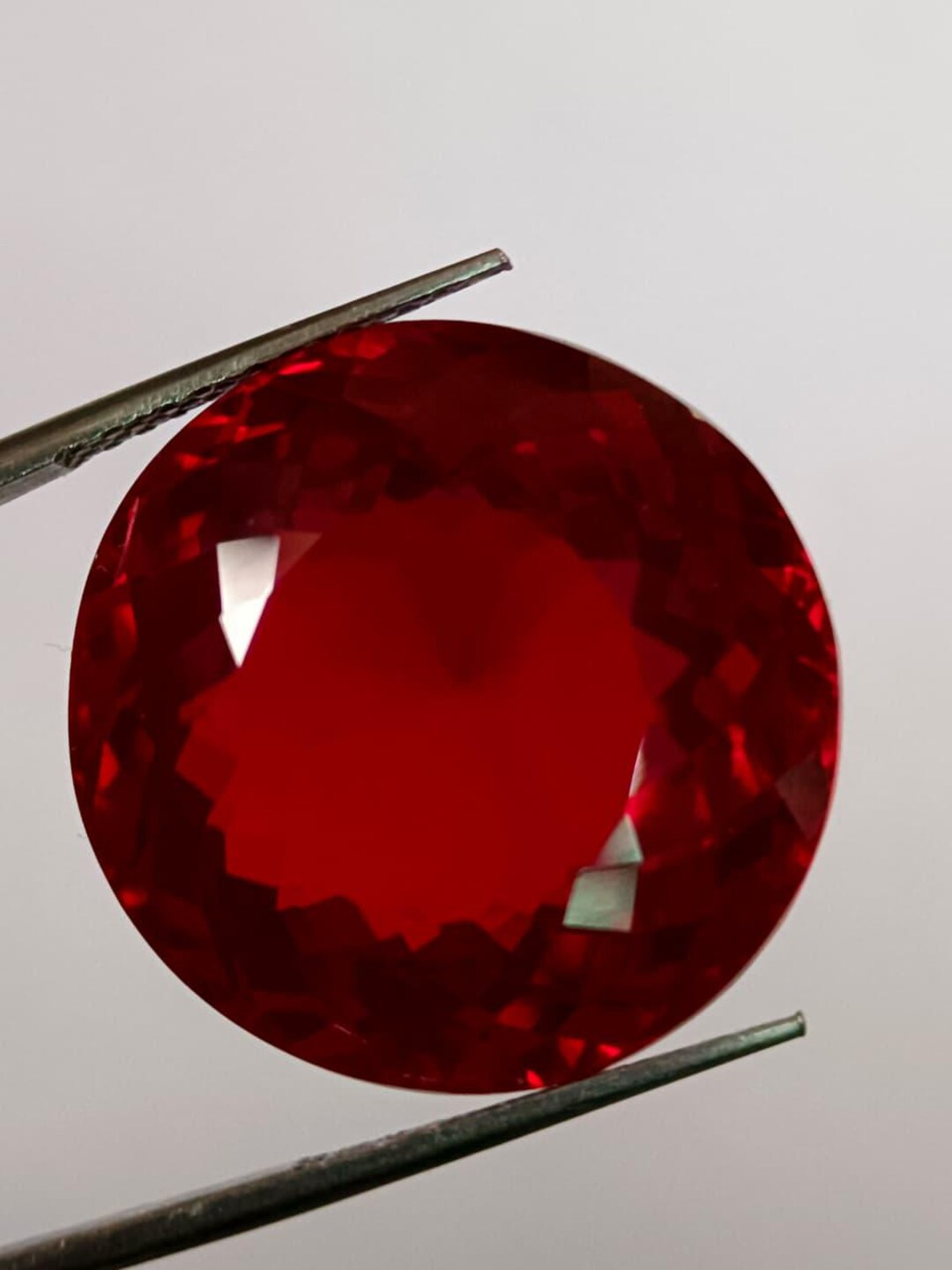 A Bleeding Ruby AAA+ 44 CT Large Pigeon Blood Red Ruby Round Cut Loose Gemstone for ...