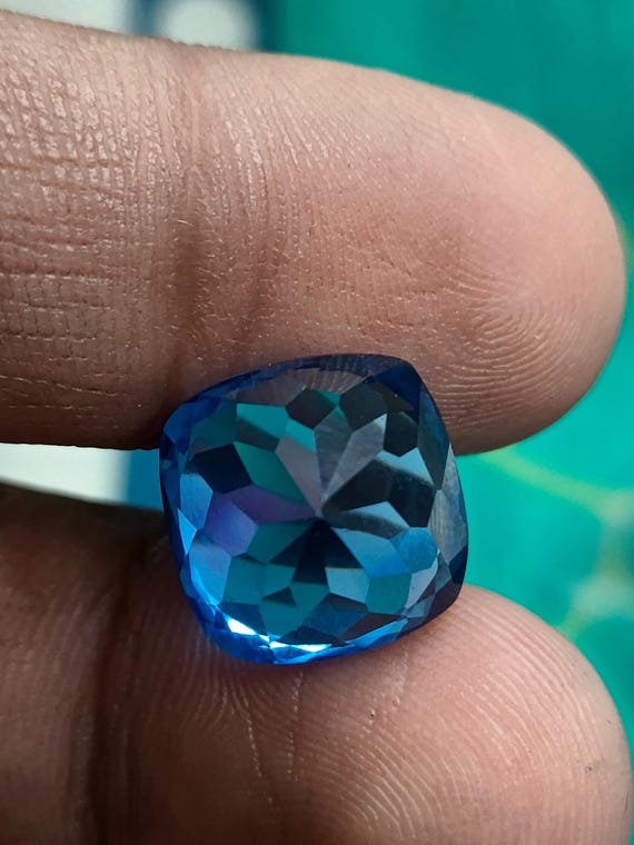 Saphir Violet De Ceylan - 7,75 Carats - Taille émeraude - Naturel, Chauffé, Certifié AGSL