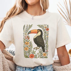 Cute Flower Toucan Shirt, Toucan Bird T-shirt, Toucan Lover Tee, Floral Exotic Bird Gift, Toucan Graphic Tees