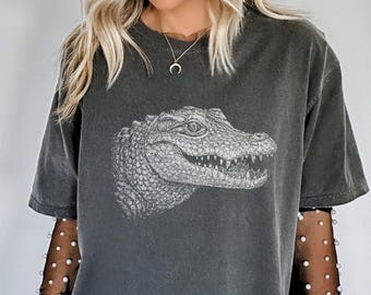 Vintage Alligator Comfort Colors Tee: Retro Croc Silhouette Shirt