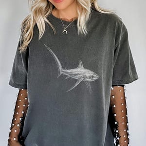 Thresher Shark Comfort Colors Vintage Tshirt, Cute Shark Silhouette Retro Shirt, Shark Lover Gift, Sea Life Shirt