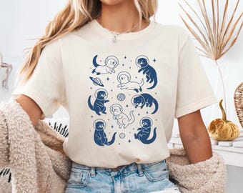 Sea Otter in Space Shirt, Funny Otter T-shirt, Vintage Otter Lover Tee, Otters Gift, Otter Aesthetic Graphic Tee