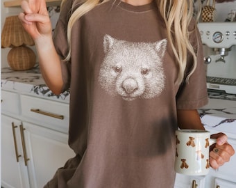 Vintage Wombat Comfort Colors Tee: Relaxed Fit Unisex Shirt
