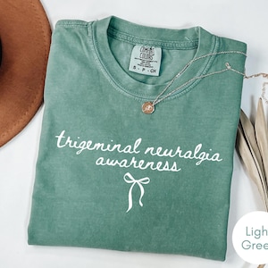 Trigeminusneuralgie Awareness Shirt, Coquette Krieger T-Shirt, Komfort Farben Vintage Style Grafik T-Shirt