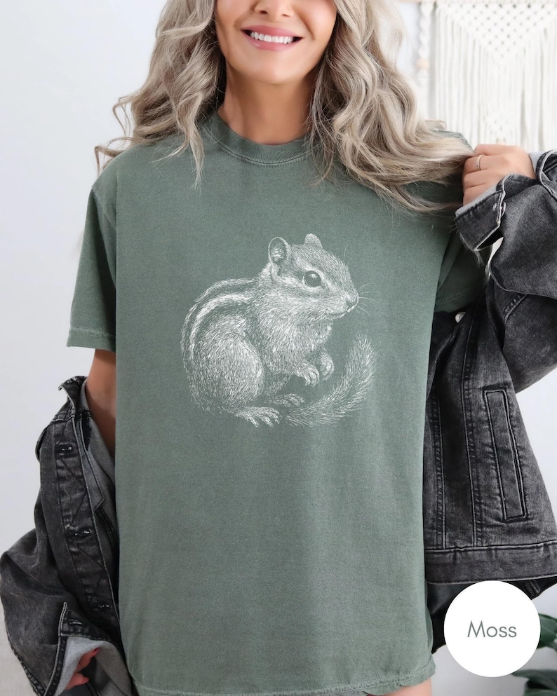 Streifenhörnchen Vintage T-Shirt, süßes Streifenhörnchen Komfort Farben Vintages Tshirt, Streifenhörnchen Silhouette Retro Shirt, Streifenhörnchen Liebhaber Geschenk Bild 10