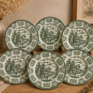 Set di piatti vintage in ceramica verde decorata con tecnica transferware, serie Old Inns, in gres inglese, 17,5 cm.