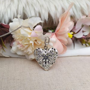 Heart Photo Locket Pendant – Keep Your Memories Close to Your Heart