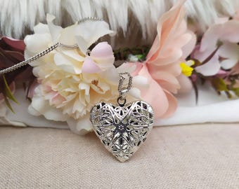 Heart Photo Locket Pendant – Keep Your Memories Close to Your Heart