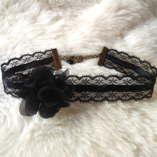 Ras de cou choker collier fleur gothique en dentelle noir vintage rétro