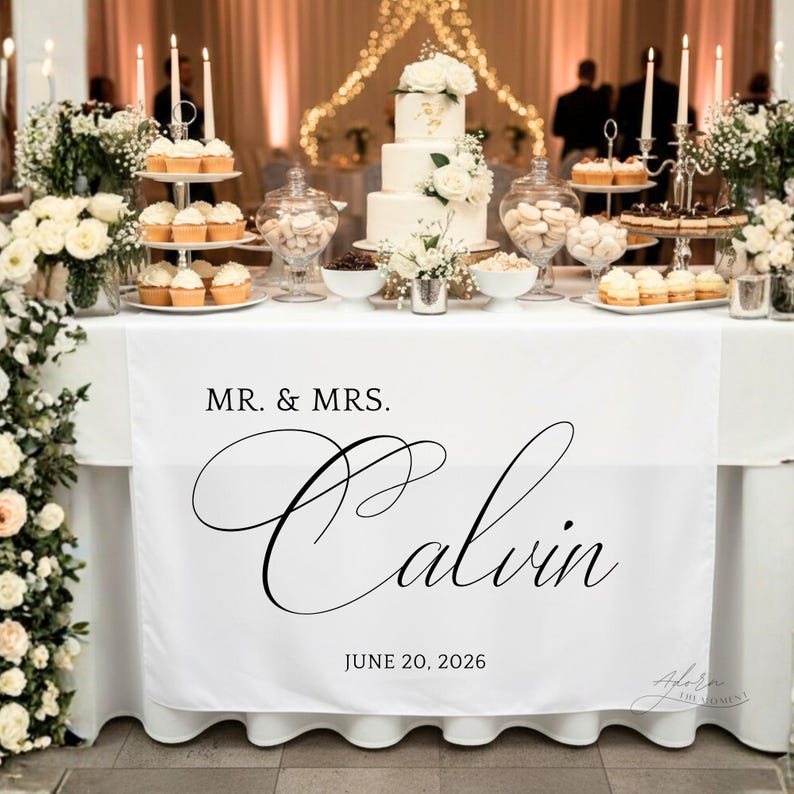 Decoración personalizada para la mesa principal de la boda, camino de mesa personalizado con forma de corazón, letrero para la cena nupcial, decoración minimalista para bodas. imagen 4
