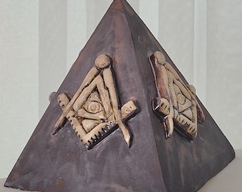Handcrafted Masonic Pyramid: Bronze Ceramic Freemasonry Decor