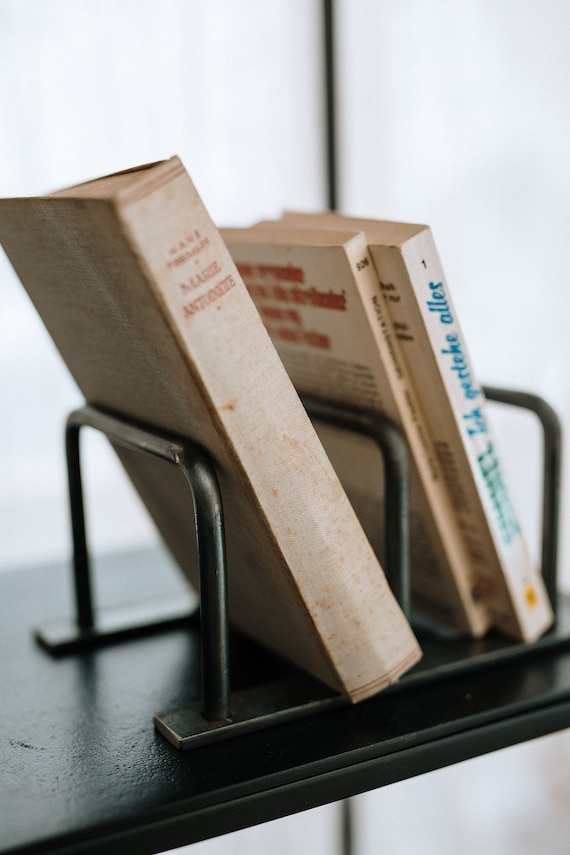 Book Stand Made of High Quality Metal Book Stand for Multiple Books Bookend  Metal Book Holder Black Book Stand 