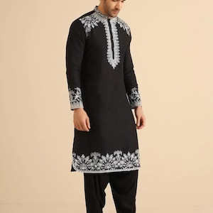Men&#39;s White Cotton Kurta Pajama Set: Embroidered Indian Wedding Outfit
