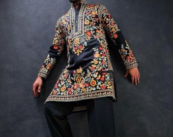 Men's Kashmiri Embroidered Velvet Kurta: Indian Wedding Groom Wear