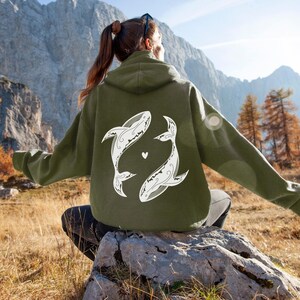 Whale Hoodie Mysig överdimensionerad tröja med tryck baktill Havsdesign två valar späckhuggare