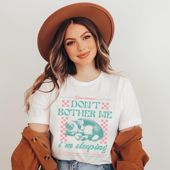 Retro Cat Shirt sleeping cat cute T-Shirt Geschenk für Katzenliebhaber Rückenaufdruck Katze Vintage Shirt