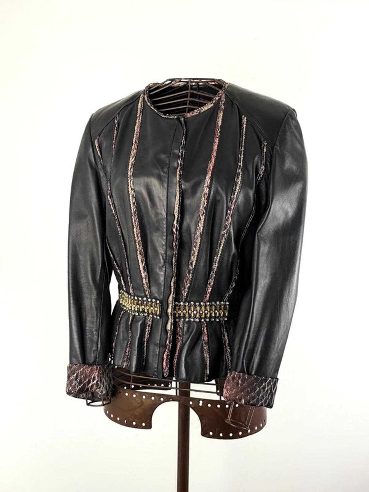 ✨美品✨ ロベルトカヴァリ　ジャケット　ブラック　レザー　56サイズ ロベルト カヴァリ(ROBERTO CAVALLI)メンズ/コート＆ブルゾンの通販