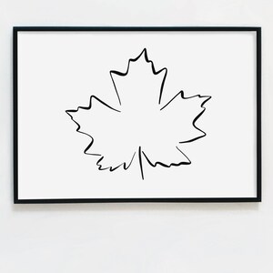 digital download - illustration of Maple leaf line art simple minimal black white printable flow Ahorn Blatt einfach schlicht Linie