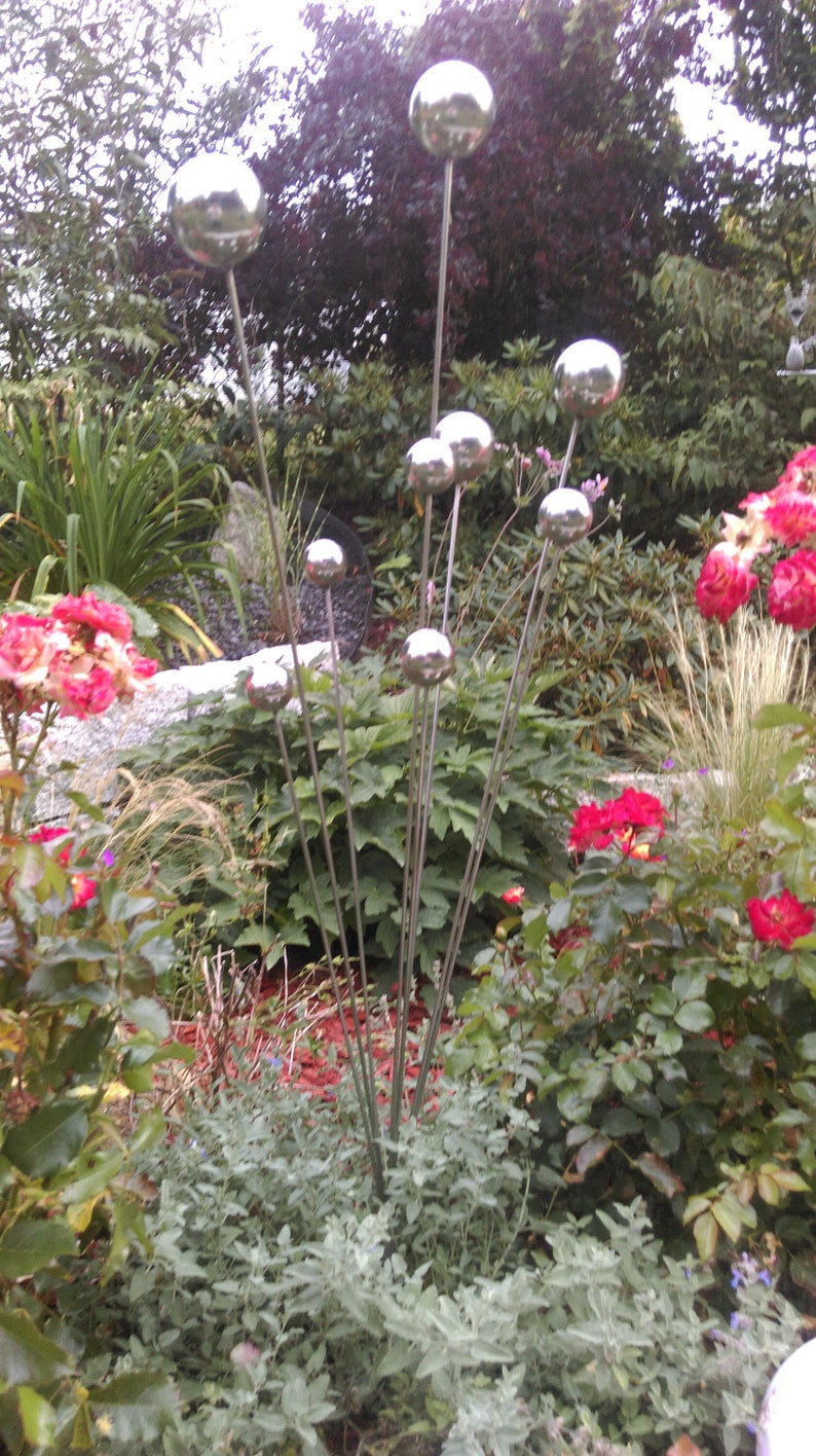 Gartenstecker Edelstahlstele Gartendeco Skulptur Kugelstrauch glänzend Bild 1