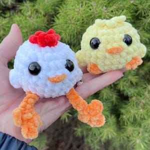 Crochet Chick or Hen Plushie Keychain: Soft FarmAnimal Bag Charm